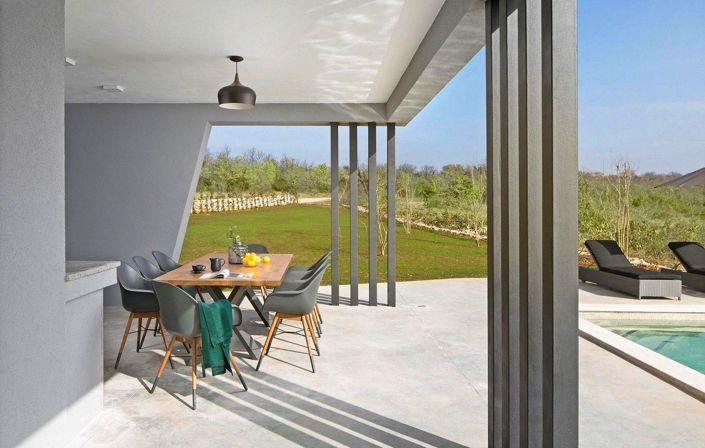 Image No.4-Propriété de 4 chambres à vendre à Vodnjan