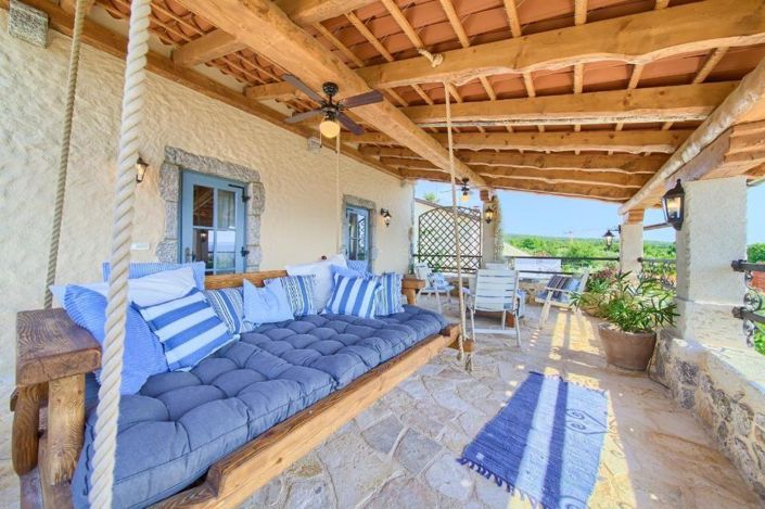 Image No.23-4 Bed Property for sale