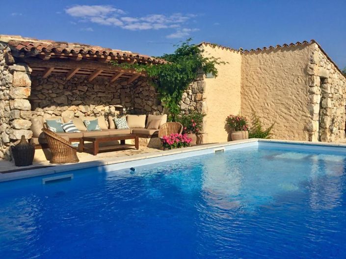 Image No.9-4 Bed Property for sale