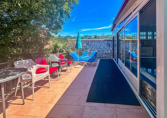 Image No.6-7 Bed Property for sale