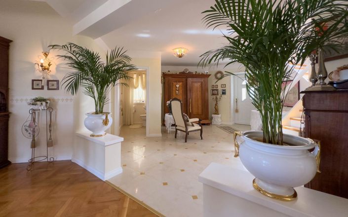 Image No.7-3 Bed Property for sale