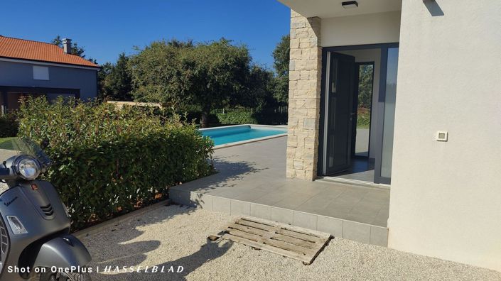 Image No.7-3 Bed Property for sale