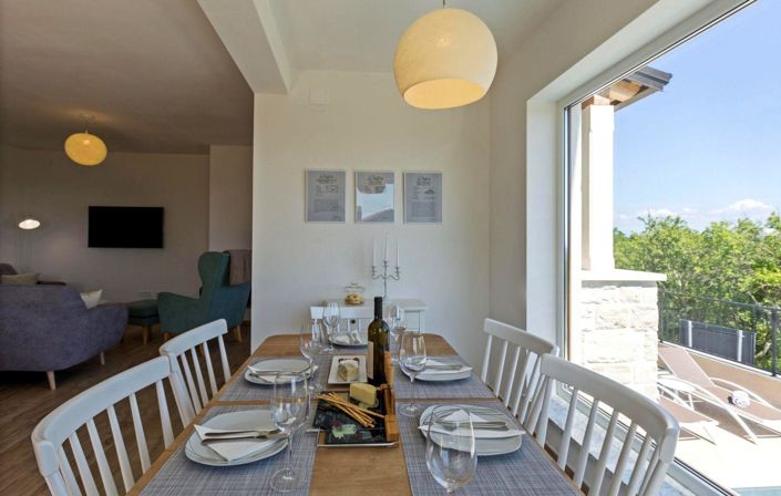 Image No.24-3 Bed Property for sale