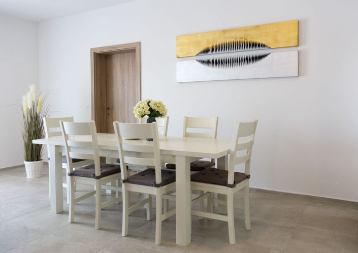 Image No.10-4 Bed Property for sale