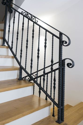 Image No.20-4 Bed Property for sale