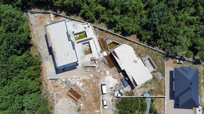 Image No.6-3 Bed Property for sale