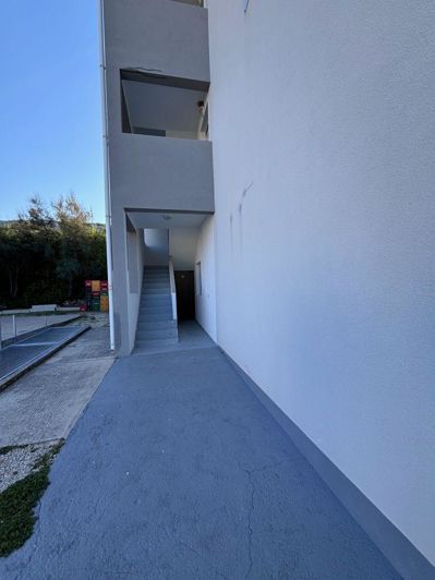 Image No.21-24 Bed Property for sale