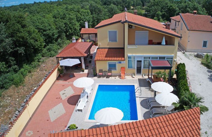 Image No.1-9 Bed Property for sale