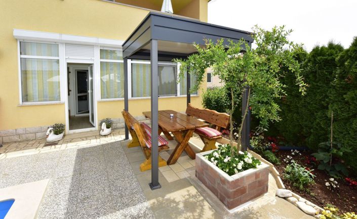 Image No.18-Propriété de 9 chambres à vendre à Porec