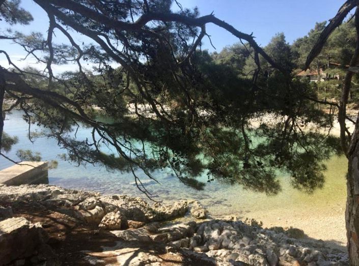 Image No.2-9 Bed Property for sale