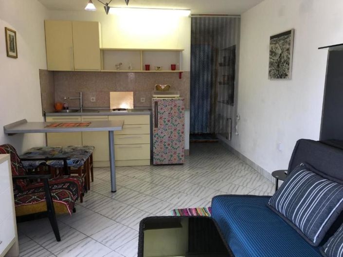 Image No.18-11 Bed Property for sale