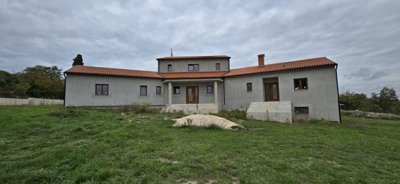 1 - Rovinj, Property