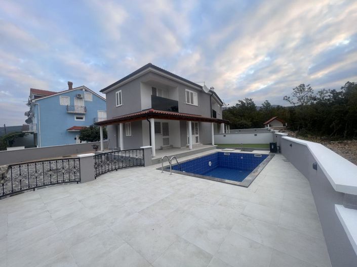 Image No.1-2 Bed Property for sale