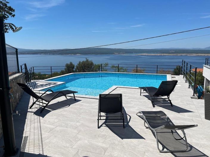 Image No.3-4 Bed Property for sale