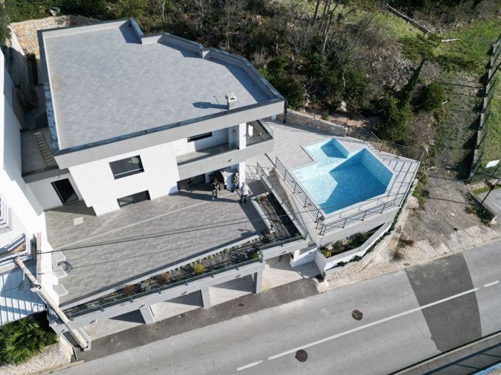 Image No.6-4 Bed Property for sale