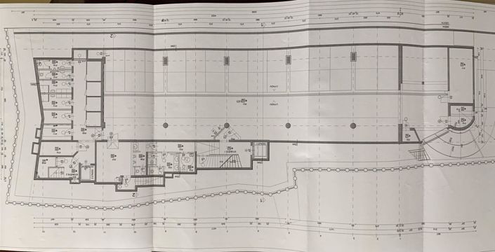 Image No.18-52 Bed Property for sale