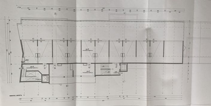 Image No.19-52 Bed Property for sale
