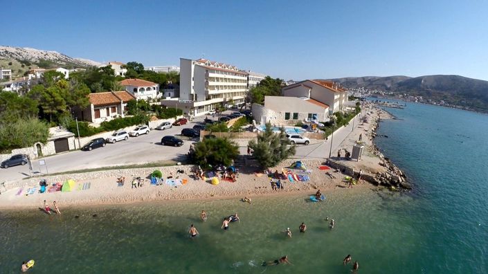 Image No.6-52 Bed Property for sale