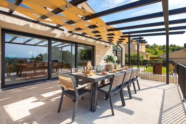 Image No.25-4 Bed Property for sale