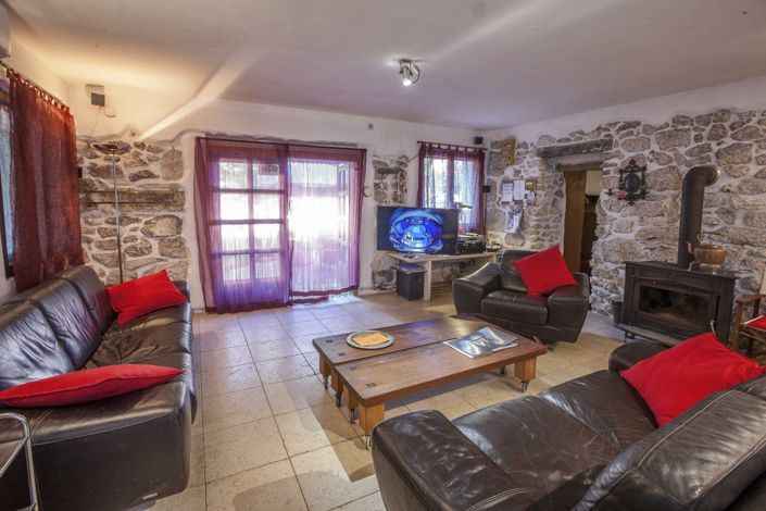 Image No.18-4 Bed Property for sale