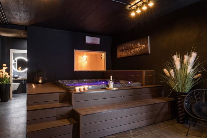 Image No.23-4 Bed Property for sale