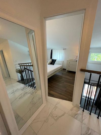 Image No.23-4 Bed Property for sale