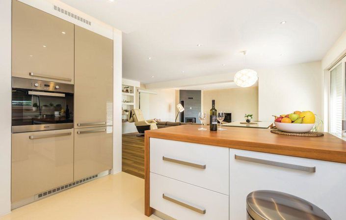 Image No.23-4 Bed Property for sale