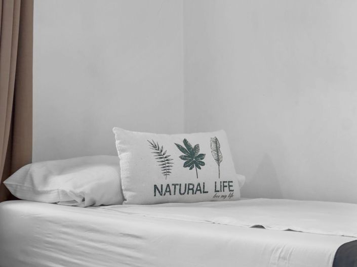 Image No.15-4 Bed Property for sale