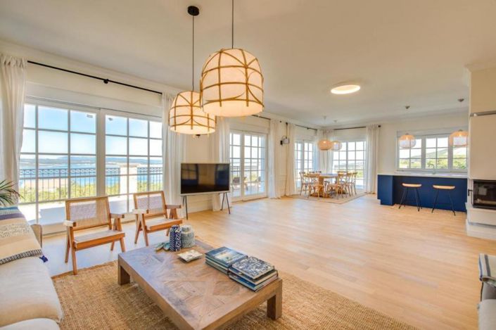 Image No.8-4 Bed Property for sale