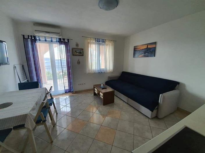 Image No.4-6 Bed Property for sale