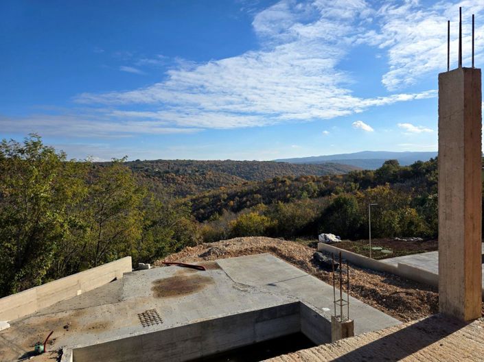 Image No.15-3 Bed Property for sale