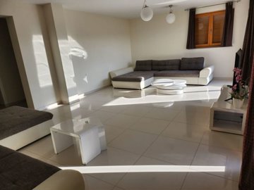 129328-514874