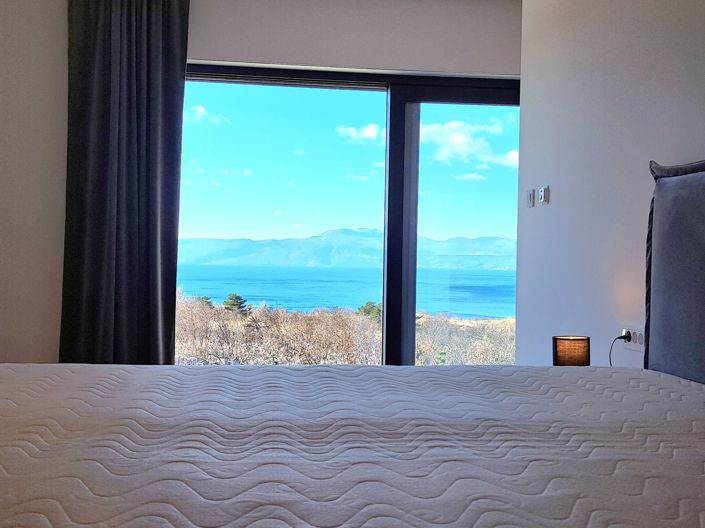 Image No.14-4 Bed Property for sale