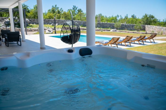 Image No.25-4 Bed Property for sale