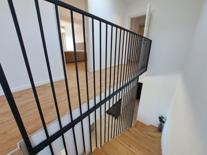 Image No.9-4 Bed Property for sale