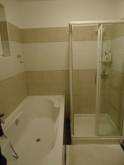 Image No.17-11 Bed Property for sale