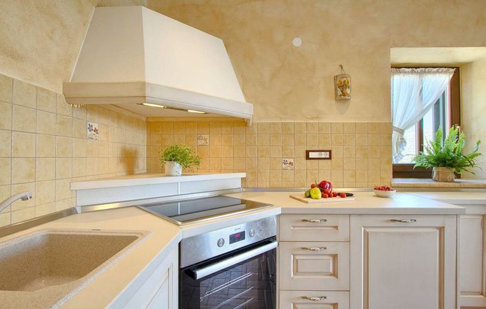 Image No.6-5 Bed Property for sale