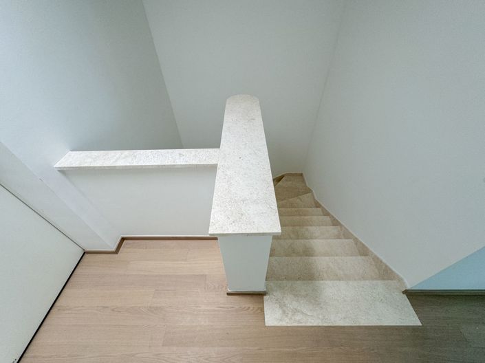 Image No.21-4 Bed Property for sale