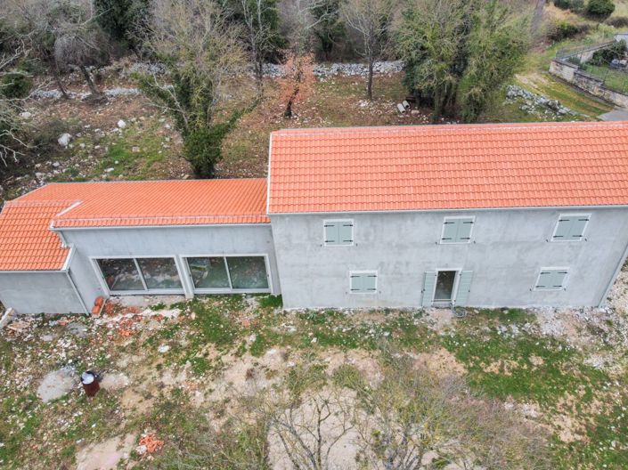 Image No.20-4 Bed Property for sale