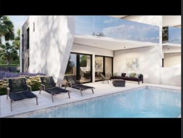 Image No.1-4 Bed Property for sale