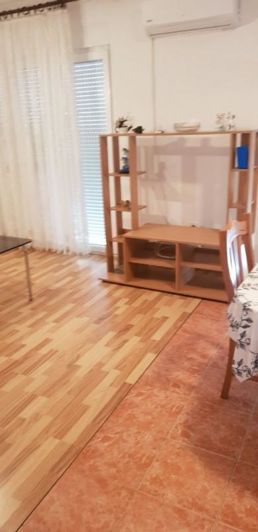 Image No.3-6 Bed Property for sale