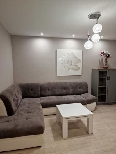 Image No.10-16 Bed Property for sale