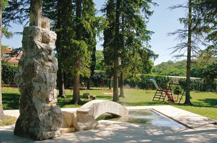 Image No.7-50 Bed Property for sale