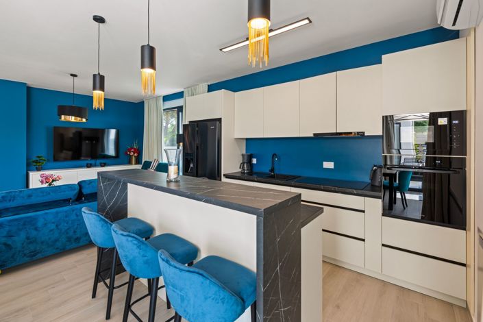 Image No.21-4 Bed Property for sale