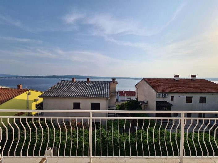 Image No.9-10 Bed Property for sale