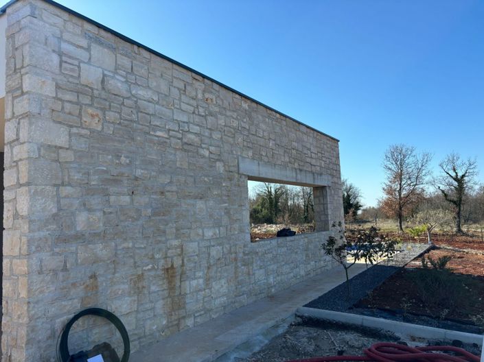 Image No.7-3 Bed Property for sale