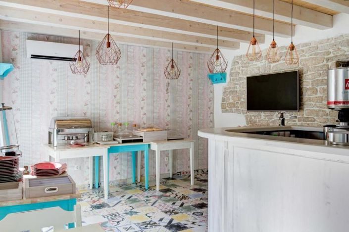 Image No.6-5 Bed Property for sale