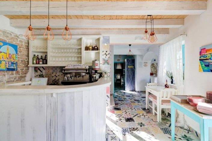 Image No.7-5 Bed Property for sale