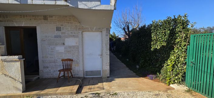 Image No.12-4 Bed Property for sale