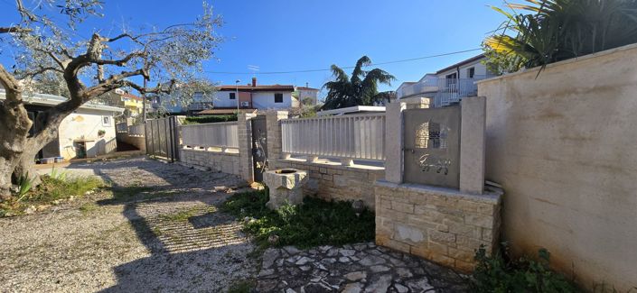 Image No.14-4 Bed Property for sale